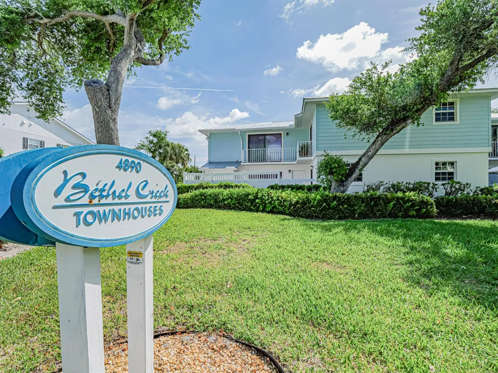 4890 Bethel Creek Drive #5 Vero Beach, FL 32963
