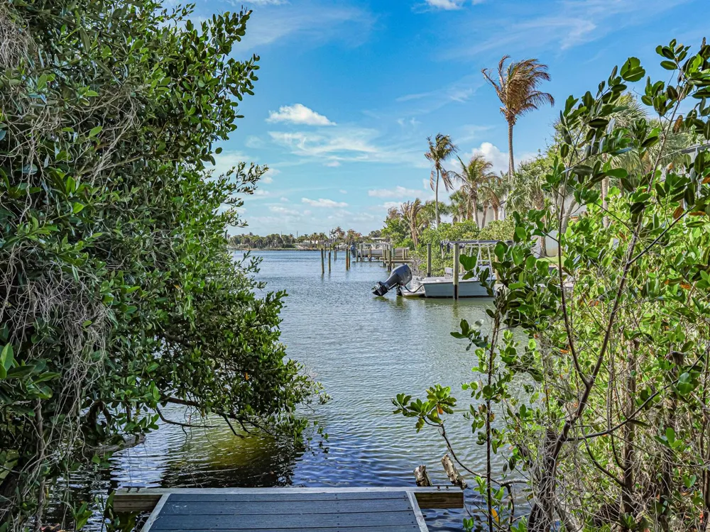 4890 Bethel Creek Drive #5 Vero Beach, FL 32963