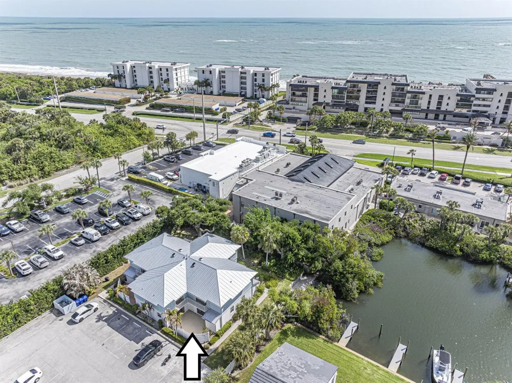 4890 Bethel Creek Drive #5 Vero Beach, FL 32963