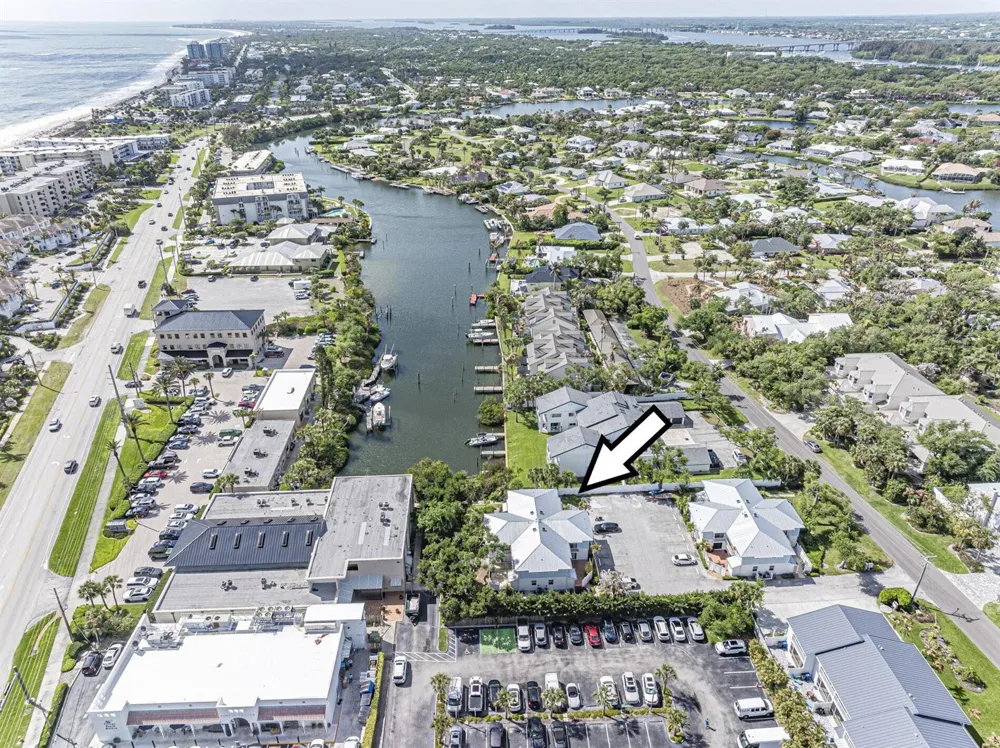 4890 Bethel Creek Drive #5 Vero Beach, FL 32963