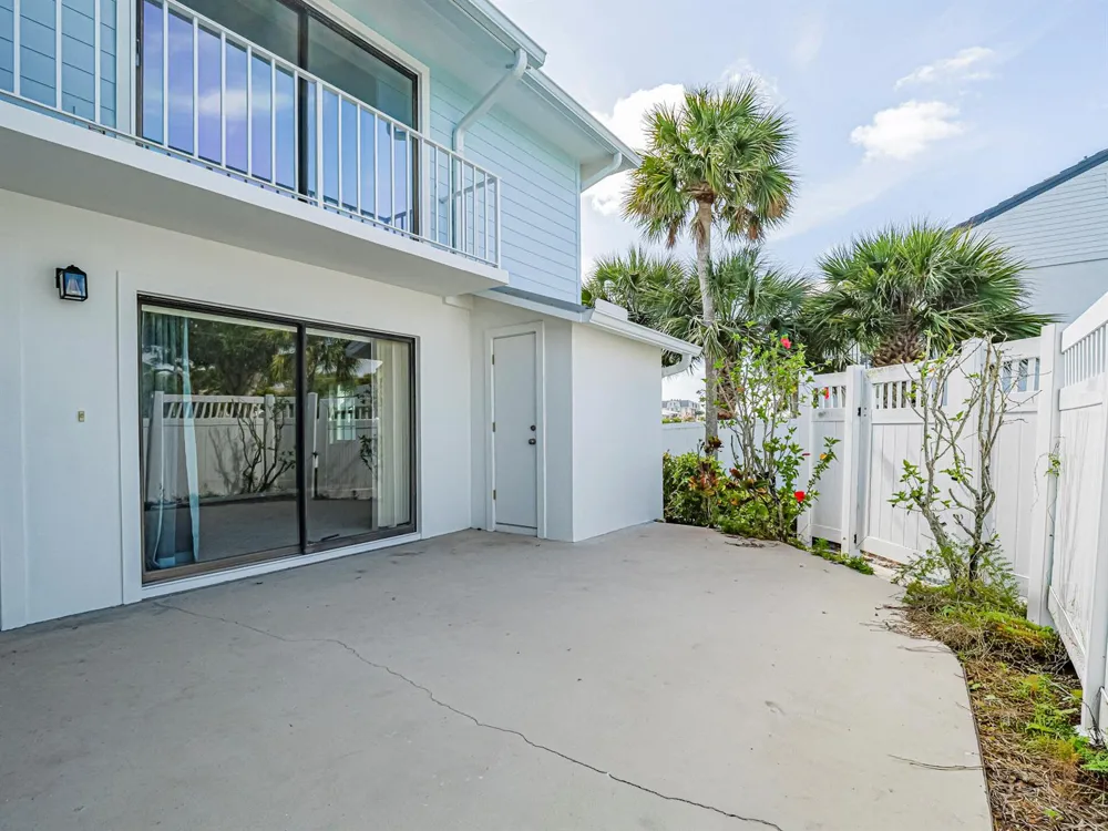 4890 Bethel Creek Drive #5 Vero Beach, FL 32963