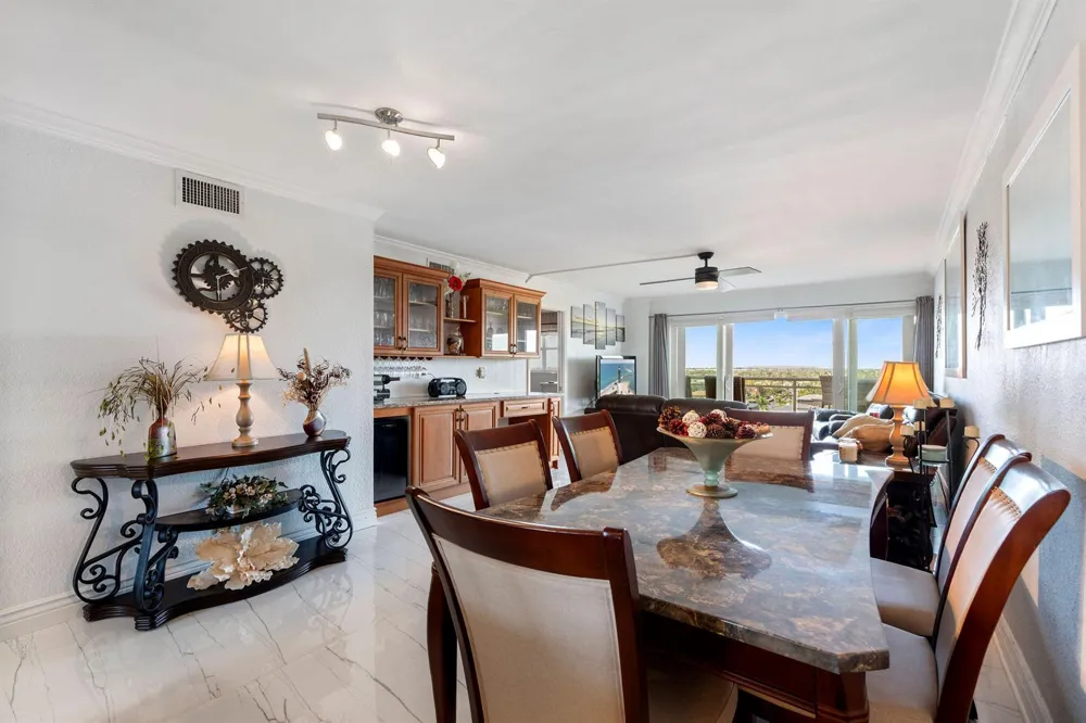 1160 Hillsboro Mile #904 Hillsboro Beach, FL 33062