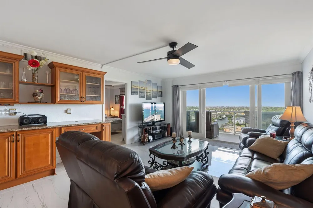1160 Hillsboro Mile #904 Hillsboro Beach, FL 33062