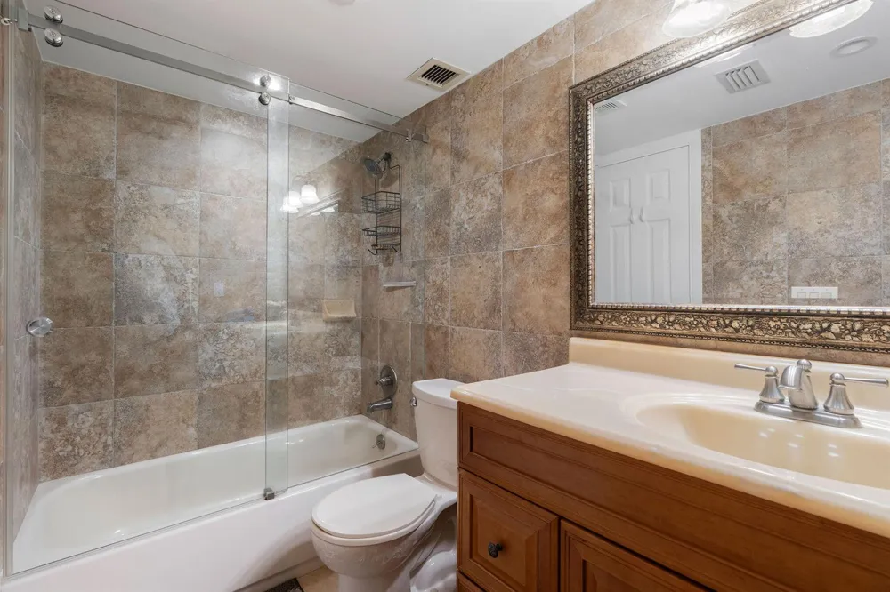 1160 Hillsboro Mile #904 Hillsboro Beach, FL 33062
