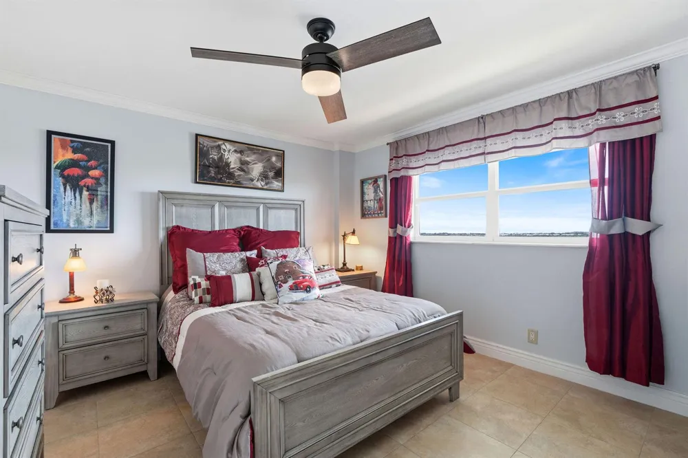 1160 Hillsboro Mile #904 Hillsboro Beach, FL 33062