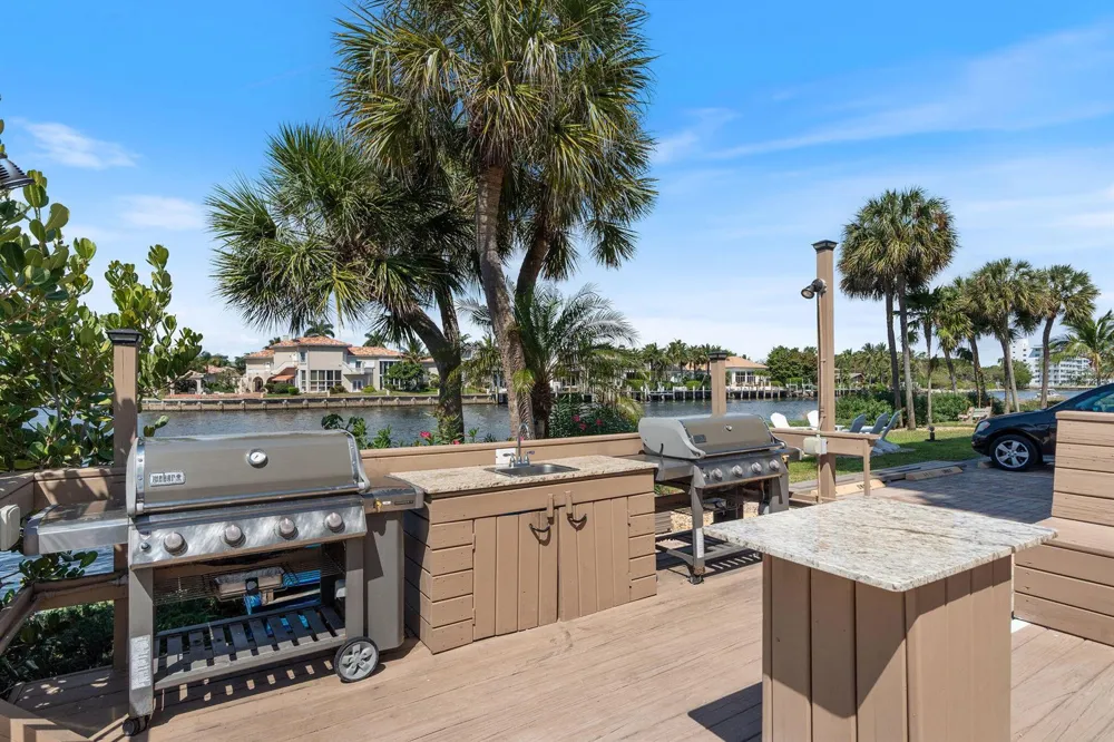 1160 Hillsboro Mile #904 Hillsboro Beach, FL 33062