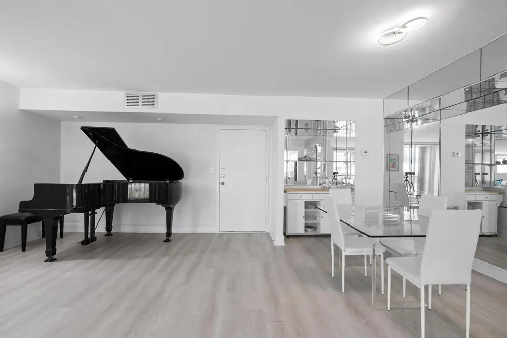 1239 Hillsboro Mile #105 Hillsboro Beach, FL 33062