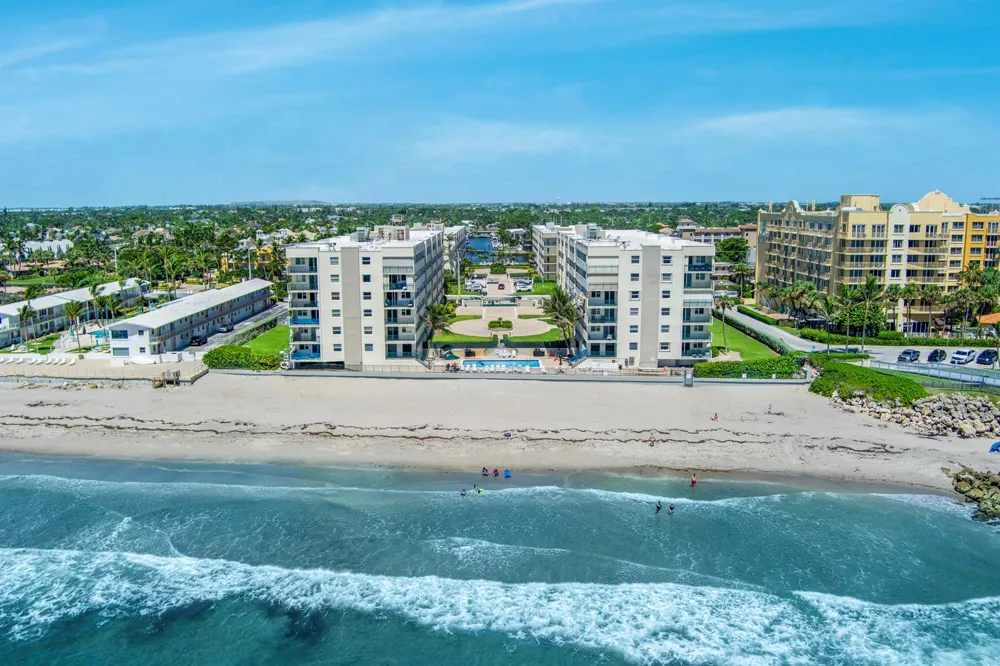 1239 Hillsboro Mile #105 Hillsboro Beach, FL 33062