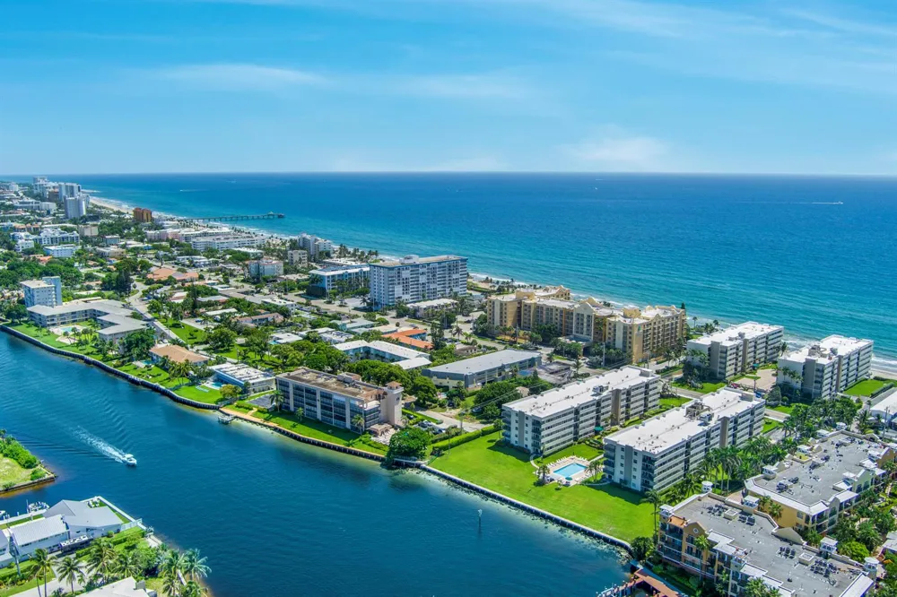 1239 Hillsboro Mile #105 Hillsboro Beach, FL 33062