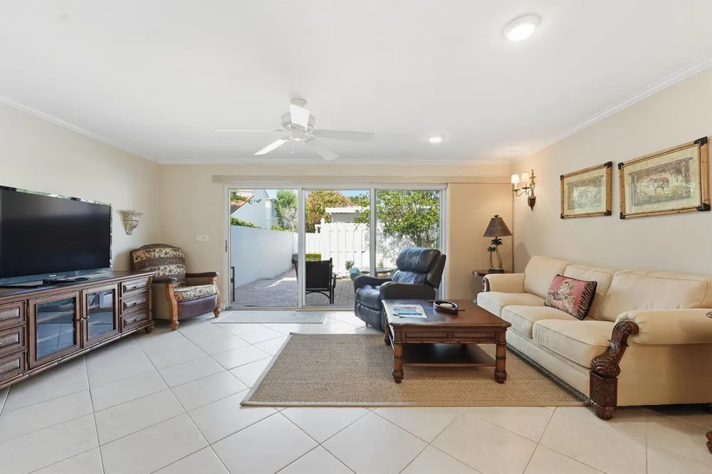 2701 Ocean Drive #1a Vero Beach, FL 32963