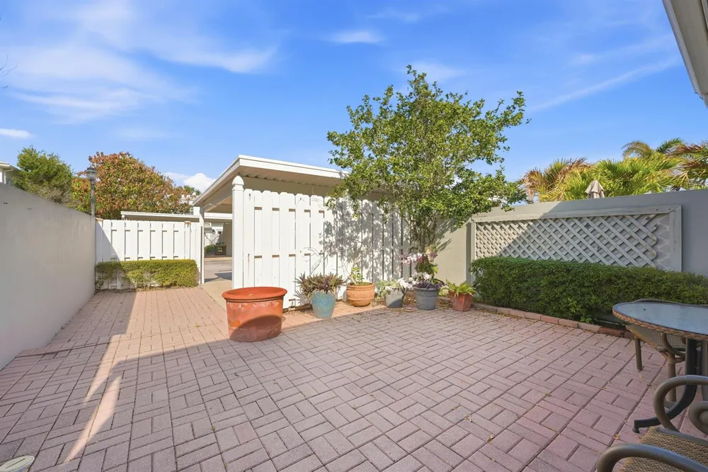 2701 Ocean Drive #1a Vero Beach, FL 32963
