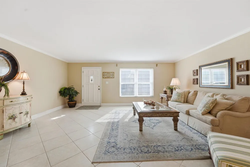 2701 Ocean Drive #1a Vero Beach, FL 32963