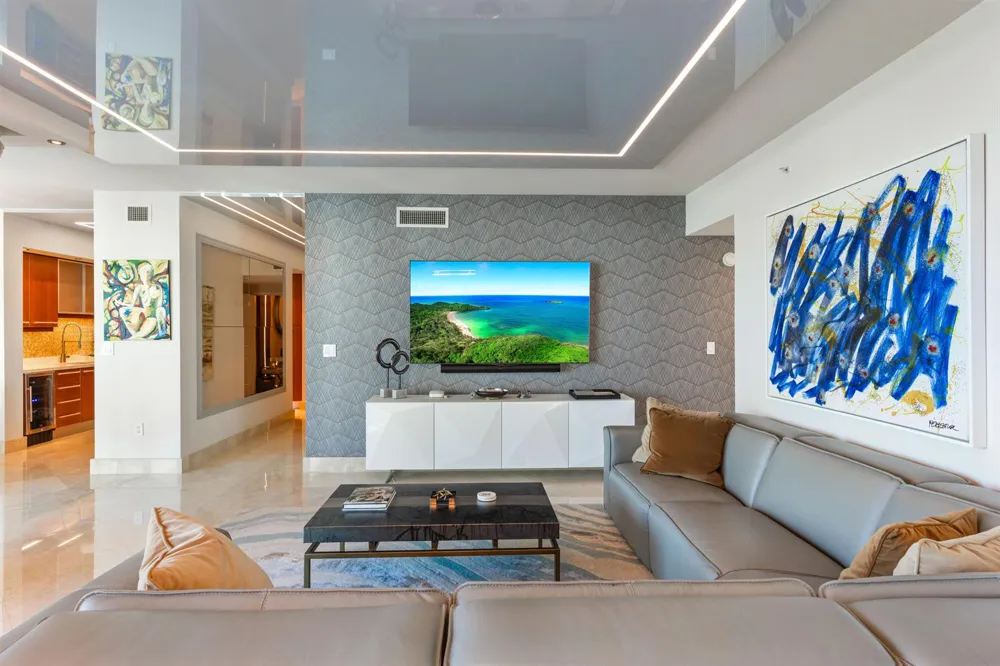 3101 S Ocean Drive #901 Hollywood, FL 33019