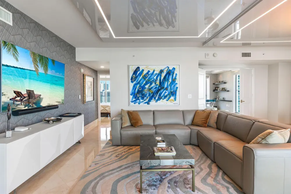 3101 S Ocean Drive #901 Hollywood, FL 33019