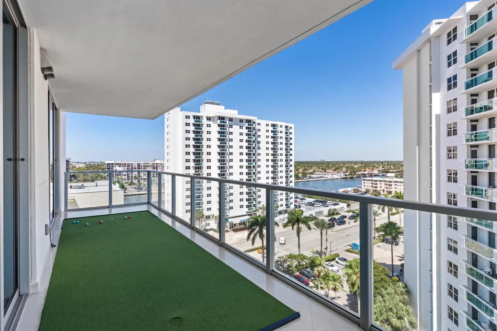 3101 S Ocean Drive #901 Hollywood, FL 33019