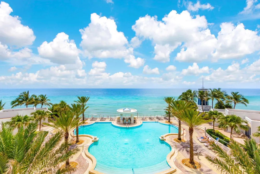 3101 S Ocean Drive #901 Hollywood, FL 33019