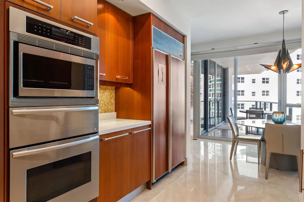 3101 S Ocean Drive #901 Hollywood, FL 33019