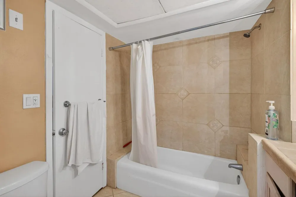 12 NE 19th Court #118a Wilton Manors, FL 33305