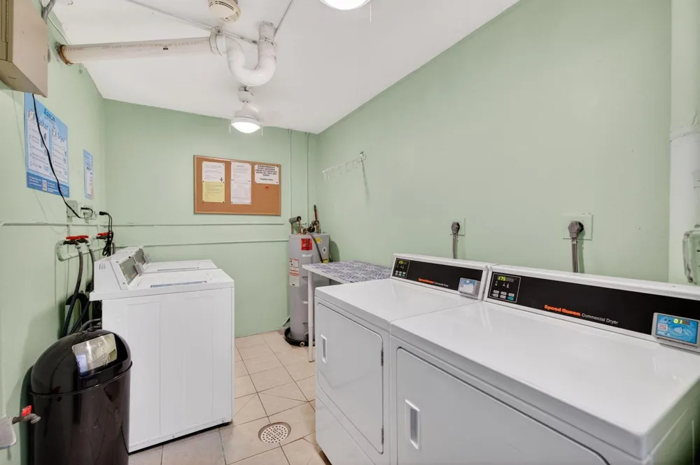 12 NE 19th Court #118a Wilton Manors, FL 33305