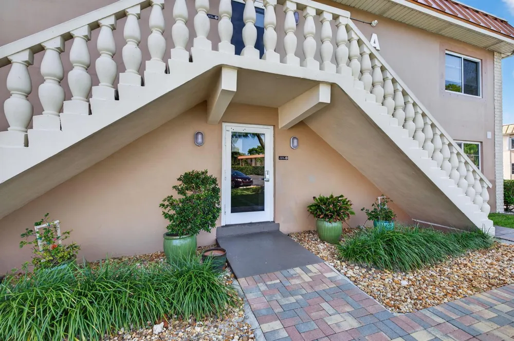 12 NE 19th Court #118a Wilton Manors, FL 33305