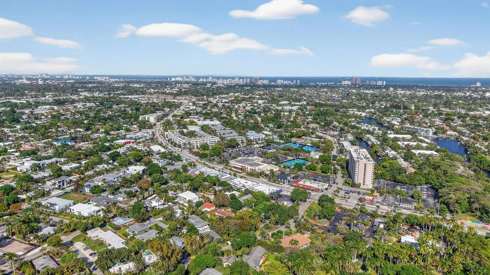 12 NE 19th Court #118a Wilton Manors, FL 33305