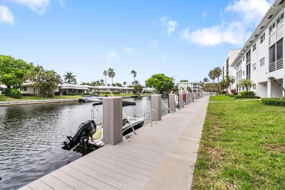 1461 S Ocean Boulevard #304 Lauderdale By The Sea, FL 33062