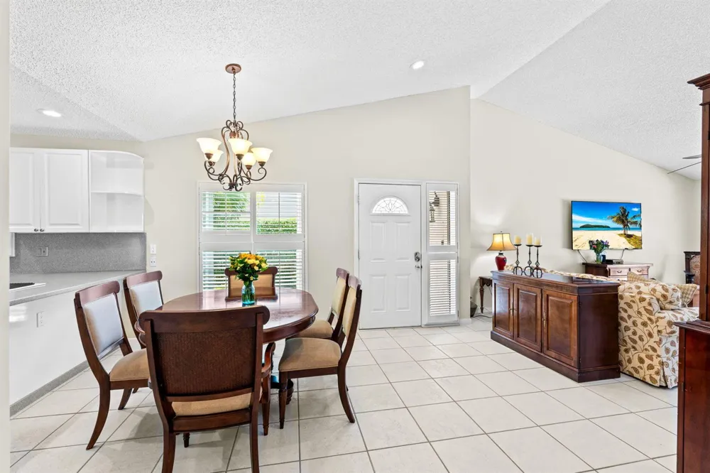 9722 Erica Court Boca Raton, FL 33496