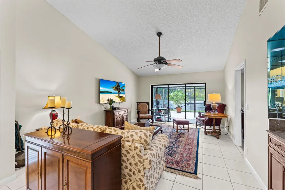 9722 Erica Court Boca Raton, FL 33496