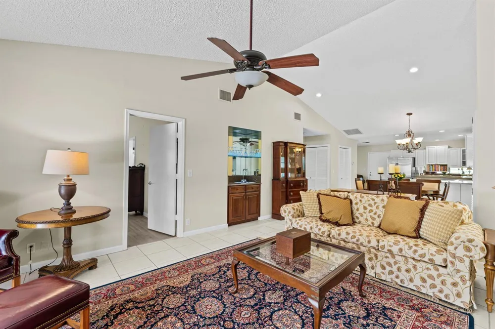 9722 Erica Court Boca Raton, FL 33496
