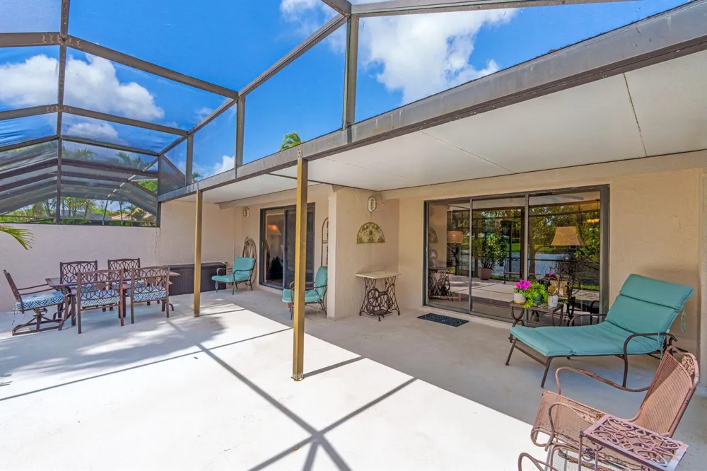 9722 Erica Court Boca Raton, FL 33496