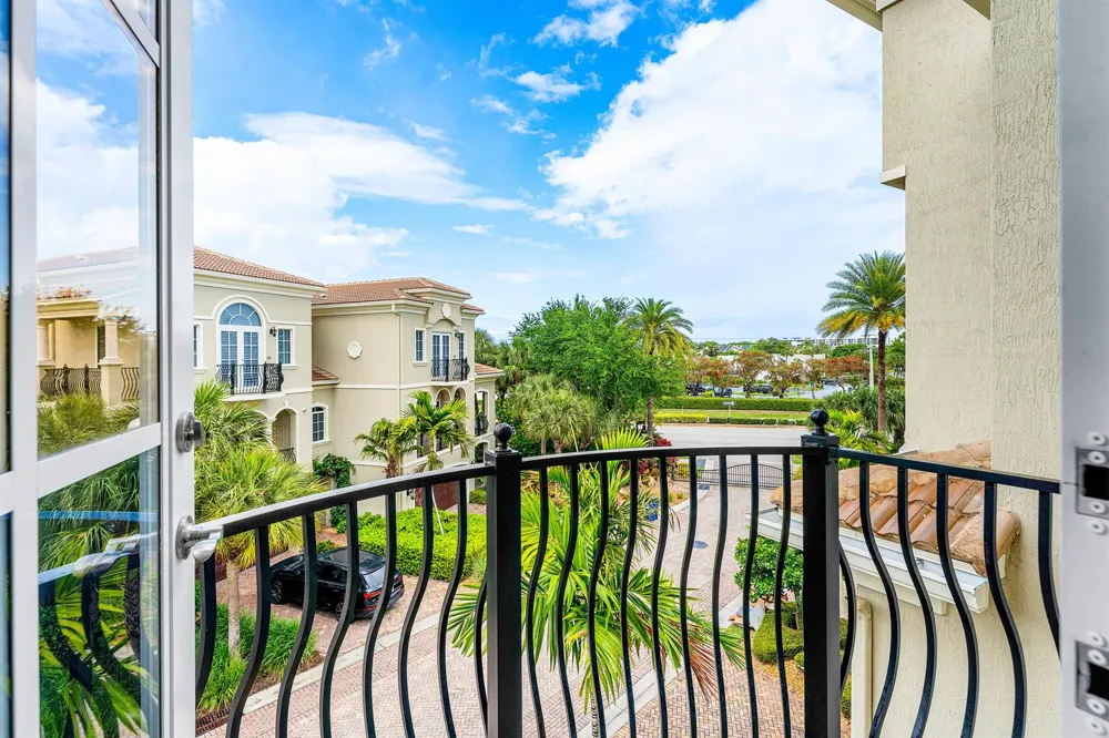 144 Tierra Lane #11 Jupiter, FL 33477
