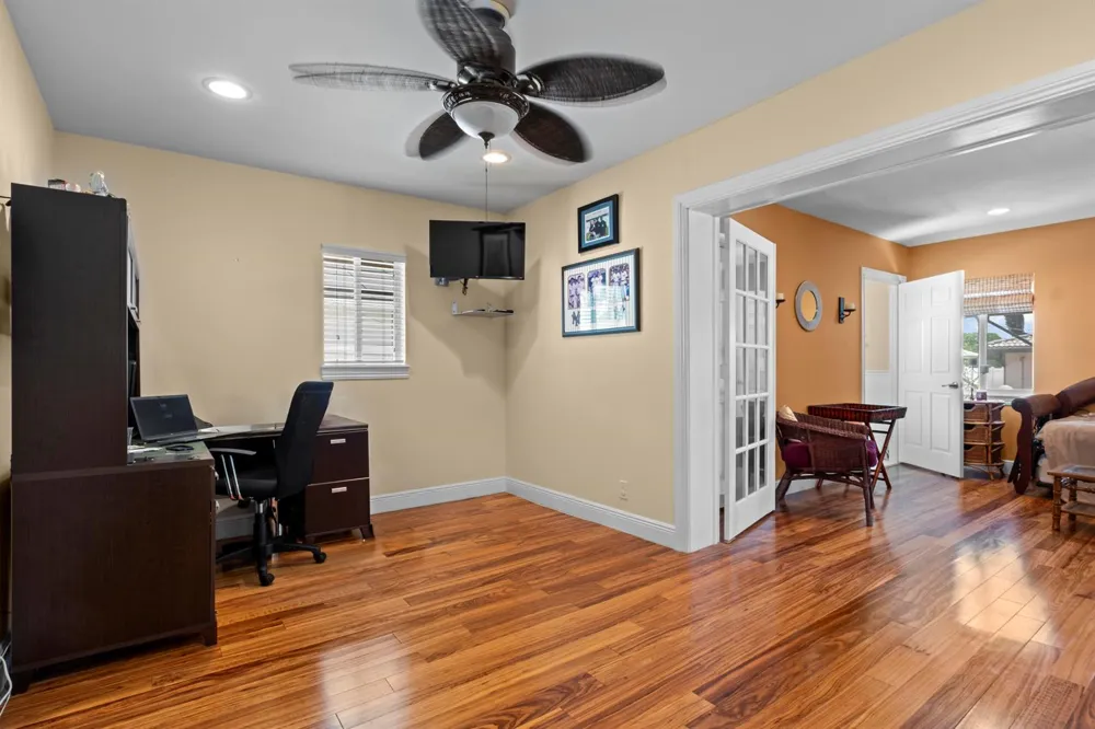 2700 NE 4th Way Boca Raton, FL 33431