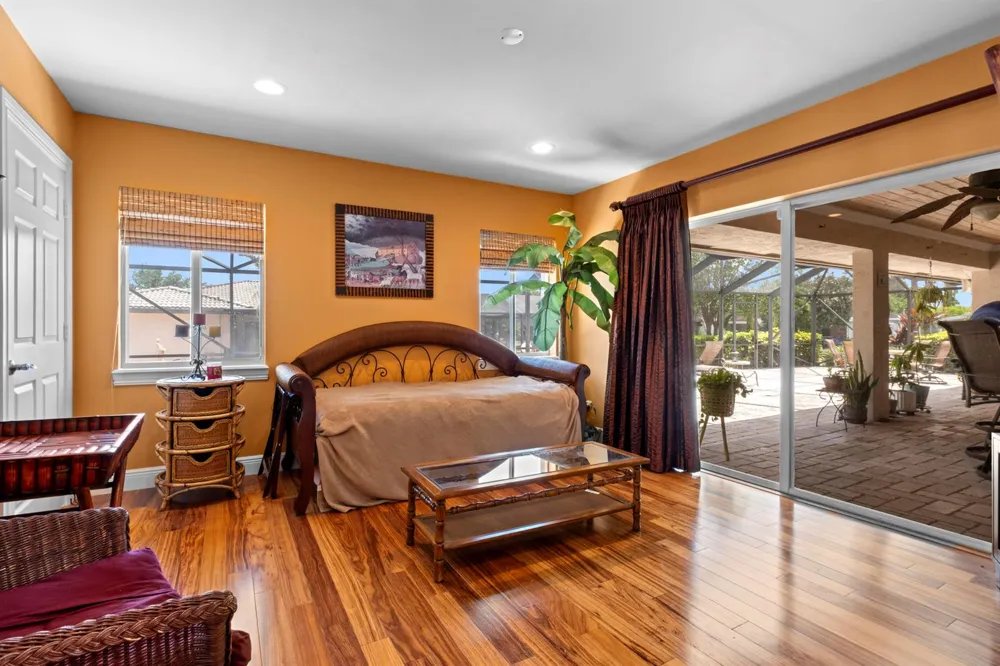 2700 NE 4th Way Boca Raton, FL 33431