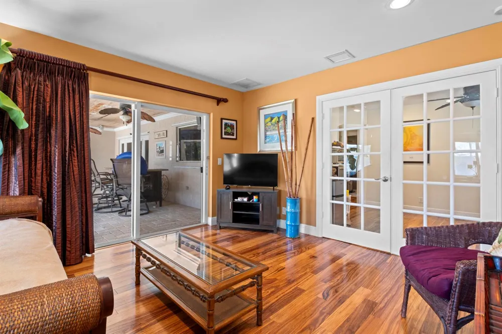 2700 NE 4th Way Boca Raton, FL 33431