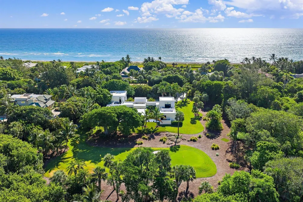 12 Beach Road Jupiter Island, FL 33455