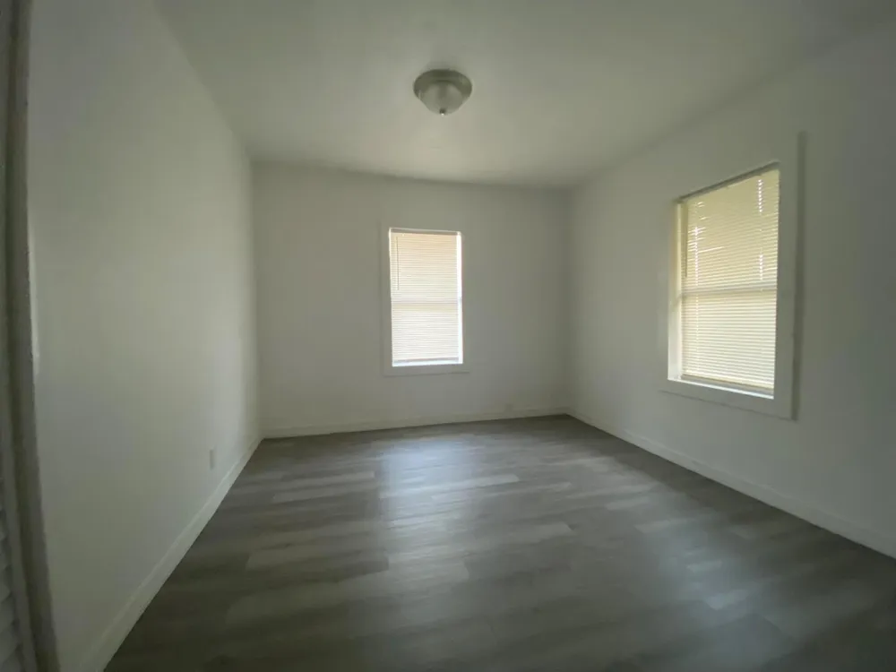 516 S 11th Street Fort Pierce, FL 34950