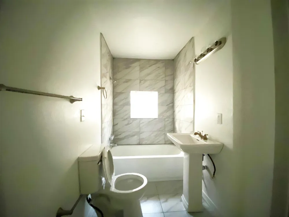 516 S 11th Street Fort Pierce, FL 34950