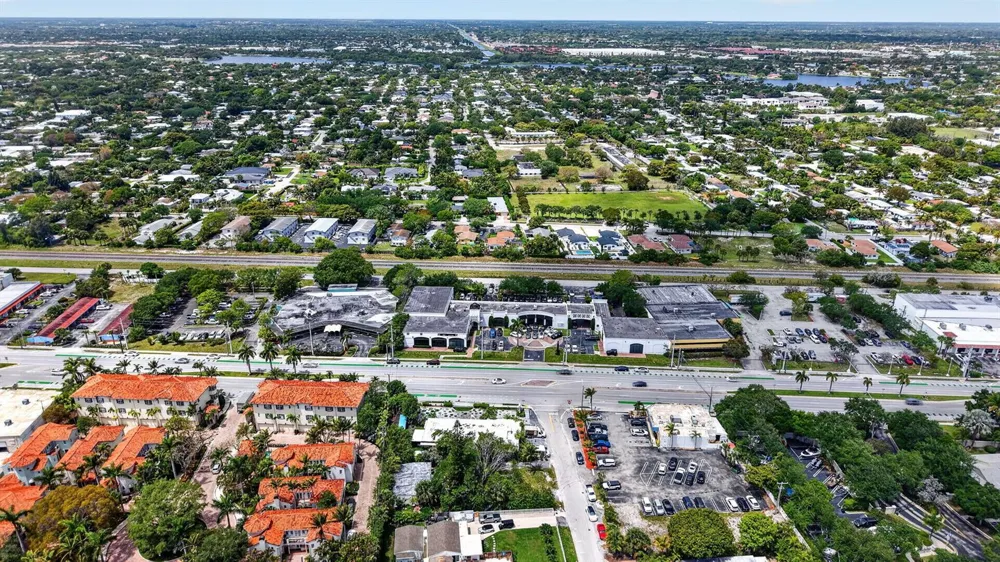 600 Allen Avenue Delray Beach, FL 33483