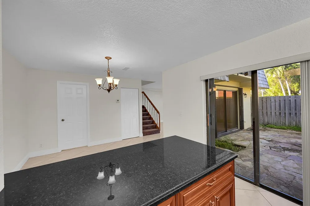 128 Lake Arbor Drive Palm Springs, FL 33461