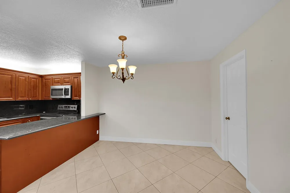 128 Lake Arbor Drive Palm Springs, FL 33461