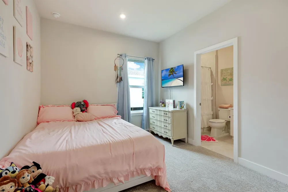 84 Jetty Lane Sebastian, FL 32958