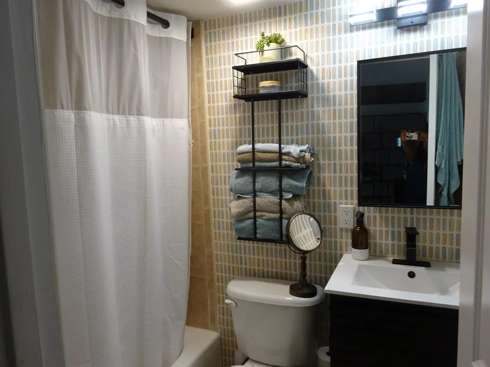 2660 NE 8th Avenue #208 Wilton Manors, FL 33334