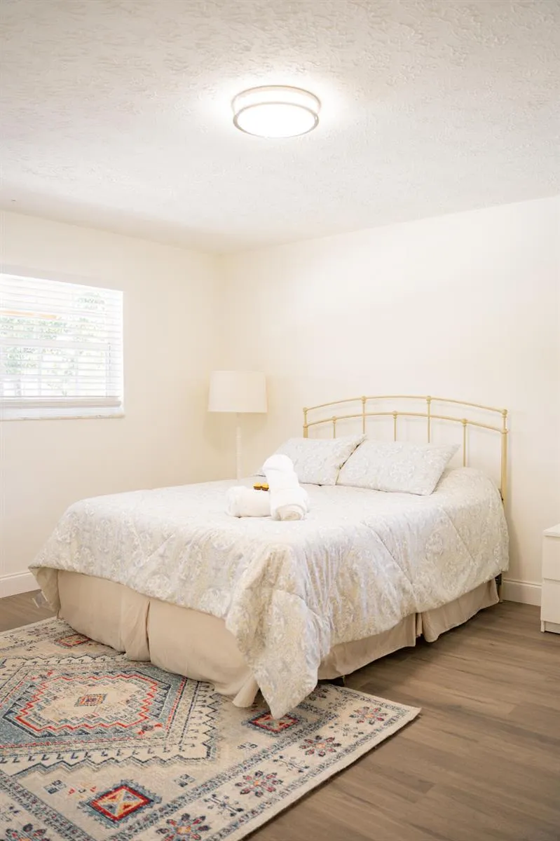 1425 Riverside Circle Wellington, FL 33414