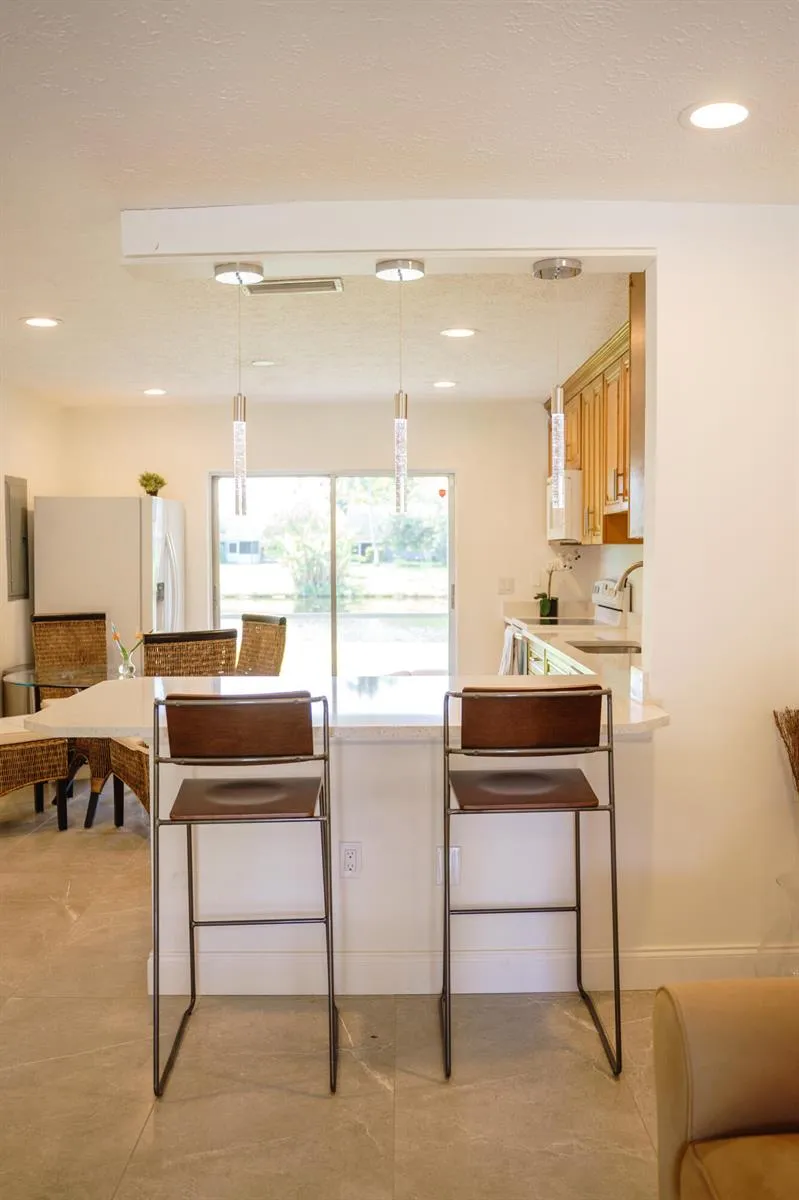 1425 Riverside Circle Wellington, FL 33414