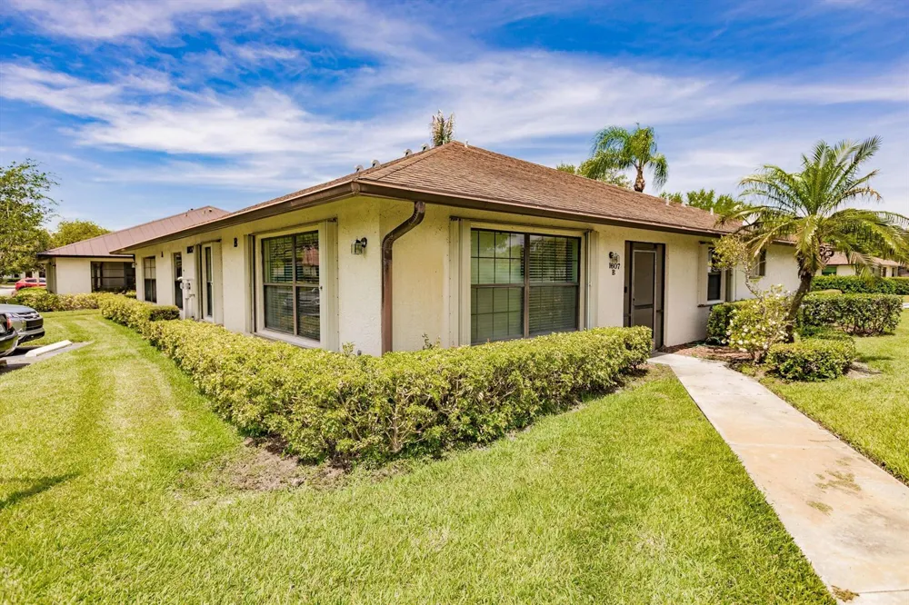 1607 Laurel Leaf Lane #B Fort Pierce, FL 34950