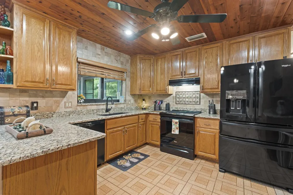 2725 Twin Oaks Trail Fort Pierce, FL 34945