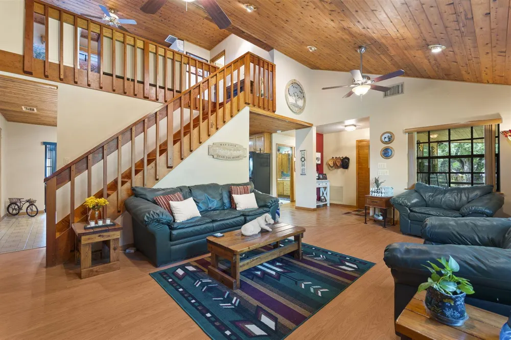 2725 Twin Oaks Trail Fort Pierce, FL 34945