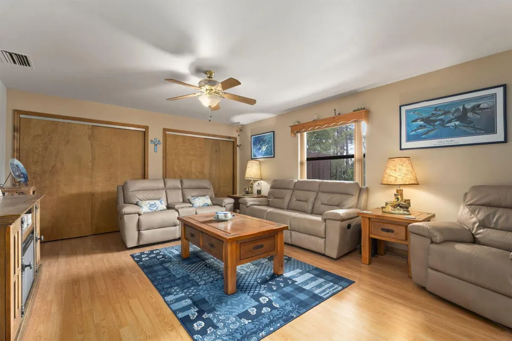 2725 Twin Oaks Trail Fort Pierce, FL 34945