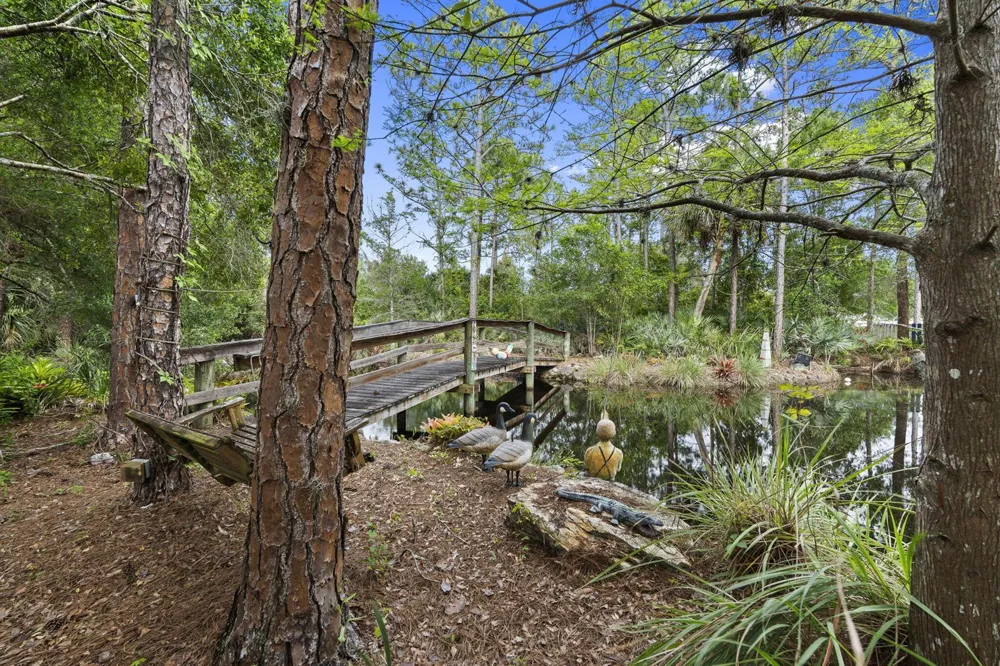 2725 Twin Oaks Trail Fort Pierce, FL 34945