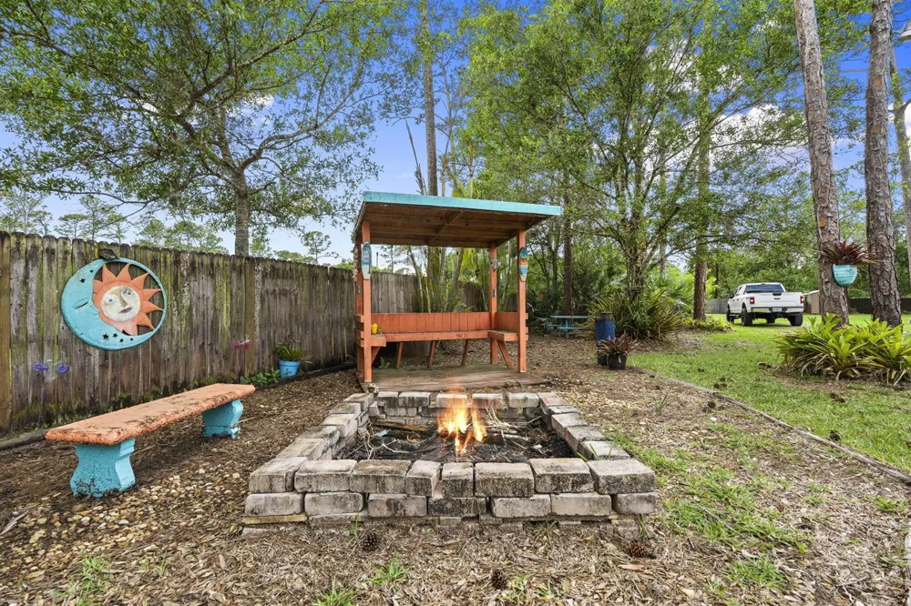 2725 Twin Oaks Trail Fort Pierce, FL 34945